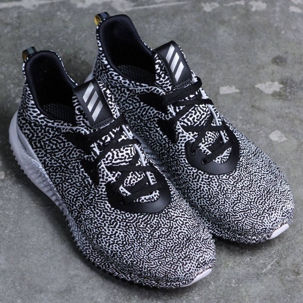 Adidas alphabounce